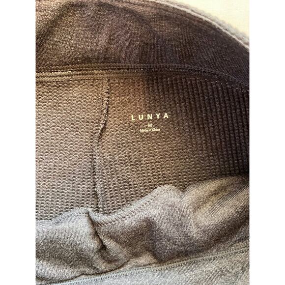 NWOT LUNYA Restore Thermal Waffle Knit high rise leggings Gray Size M - Picture 4 of 8
